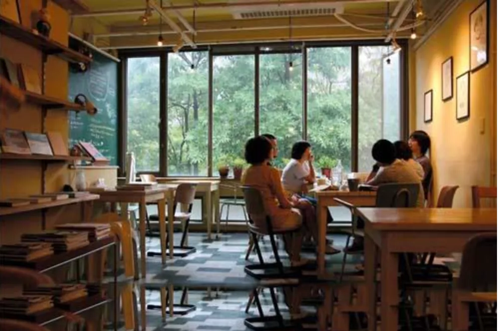 Analysis of Barista Salaries and Work Intensity: The Full Truth About Workplace Realities in Chains and Specialty Shops