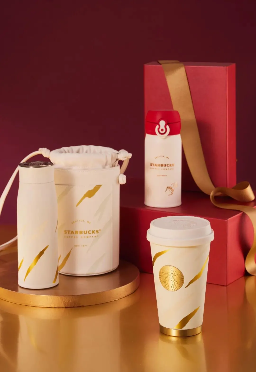 A Complete Collection of Starbucks 2022 Year of the Tiger Limited Edition Cups: Design Appreciation of Daruma Cups from Hong Kong, Macau, Taiwan, and Japan