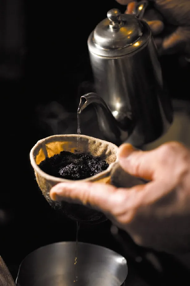 Specialty coffee beans don’t equal good coffee！Dafang Coffee reveals the key differences in pour over extraction and roasting