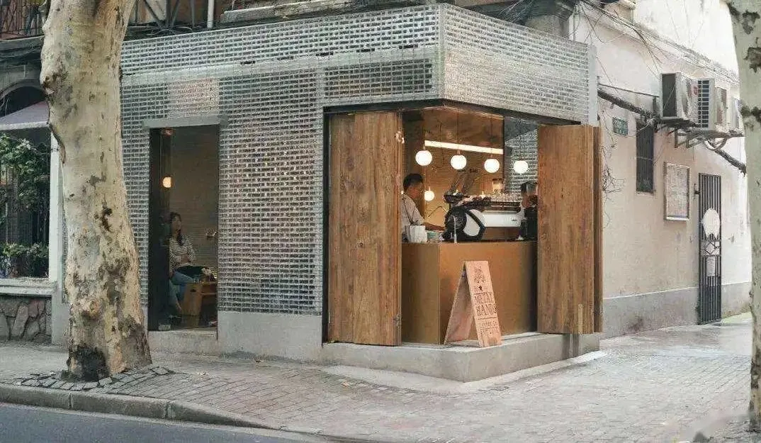 Behind Shanghai's Explosive Growth in Coffee Shops: How to Build a Differentiated Business Strategy with Commercial Thinking