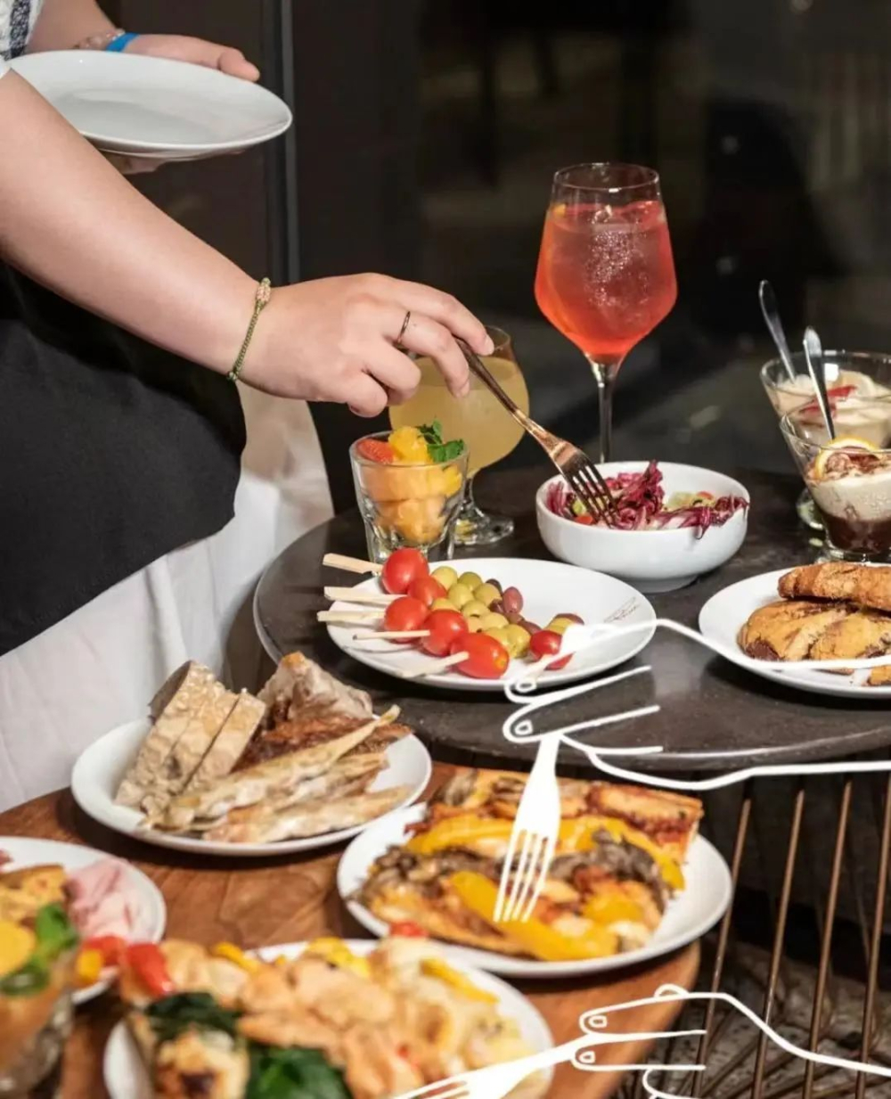 Starbucks Taiwan x Michelin Plate Recommended Restaurant | A Feast of Five Local Dishes and Creative Coffee