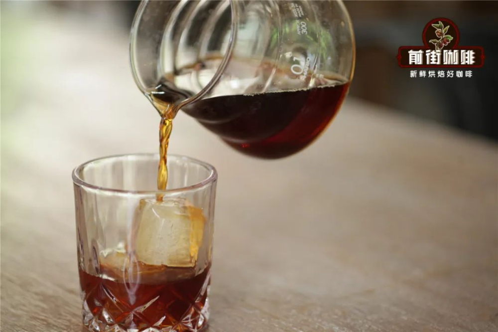 Beginner's Guide to Iced Pour Over Coffee: Coffee-to-Water Ratio, Ice Quantity Control, and Recommended Bean Varieties