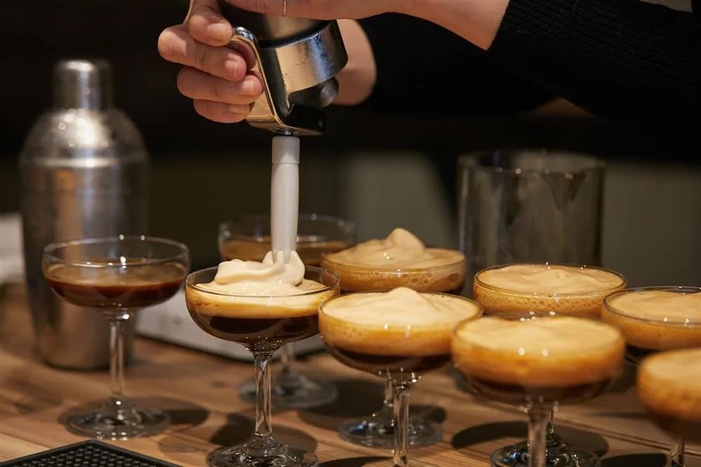 Starbucks Taiwan x Michelin Plate Recommended Restaurant | A Feast of Five Local Dishes and Creative Coffee