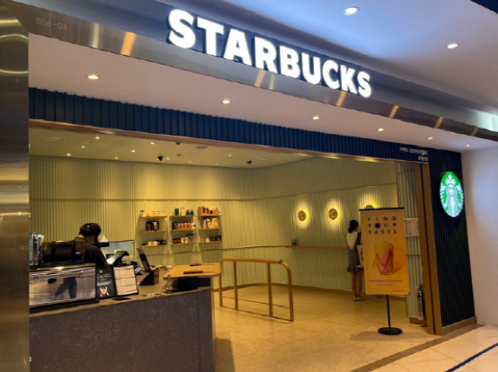 Starbucks Enters Seoul Gangnam Subway Station！Analysis of the New Trend in Quick Coffee Services