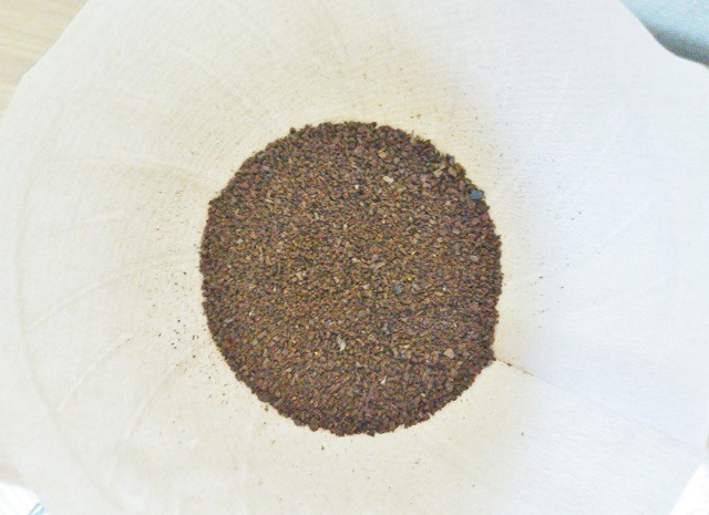 HARIO V60 Pour Over Dripper Structure Analysis: How the Single Hole and Spiral Ribs Affect Coffee Extraction