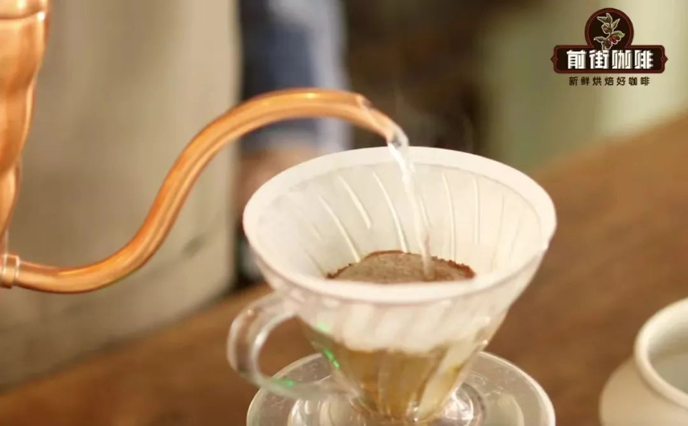 How to Determine the Bloom Time for Pour Over Coffee? A Key Analysis of Its Impact on Extraction and Flavor