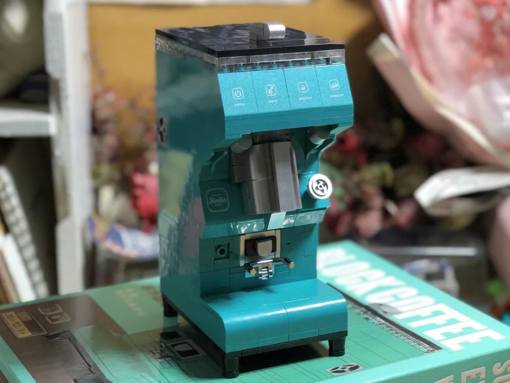 Unboxing 10 Coffee Equipment Bricks: Assembly and Restoration Analysis from Rocket R58 to EK43