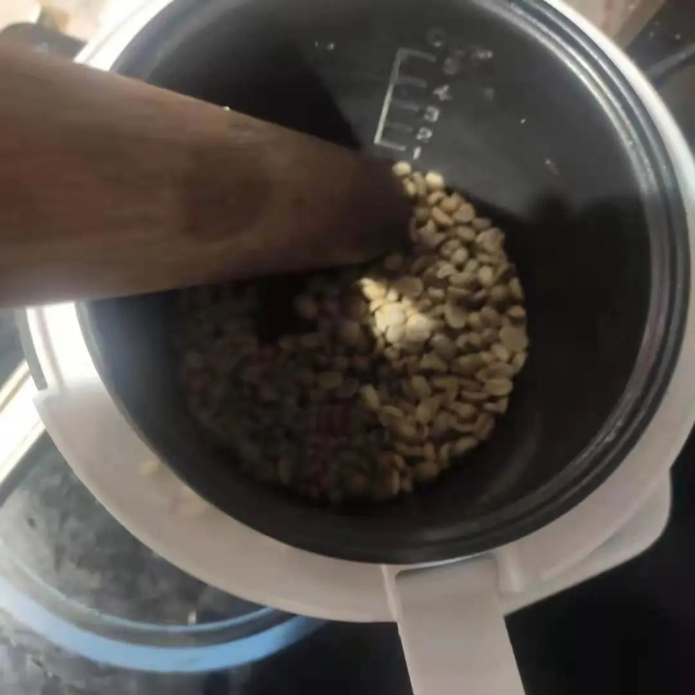 The Ultimate Guide to Home Roasting Coffee Beans: From Iron Pans to Frying Pans, Experimental Analysis and Flavor Experience