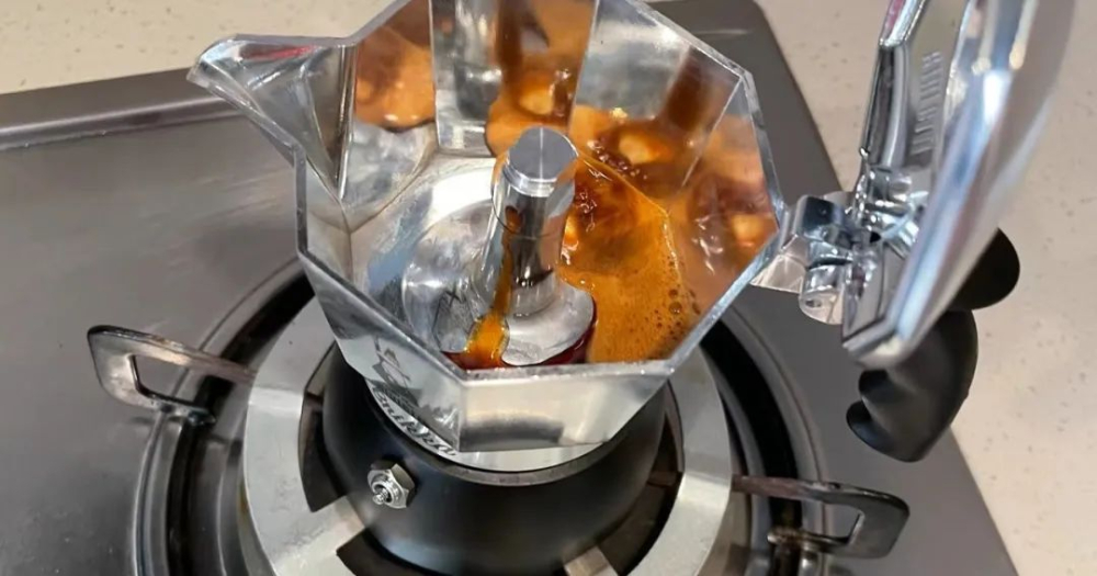 Complete Moka Pot Guide: From Principles to Medium-Dark Roast Bean Recommendations, Secrets to Brewing Rich Coffee