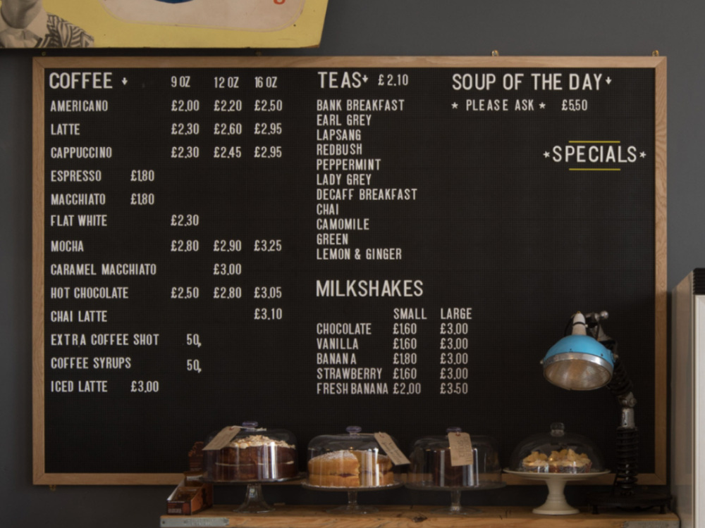 Complete Guide to the Origin and Preparation of Flat White: Pronunciation, Milk Frothing Techniques, and Ice Drink Feasibility Analysis