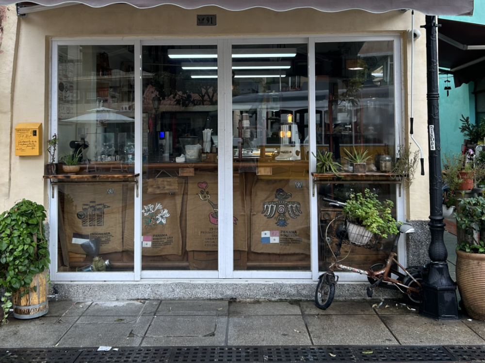 Community Café Management Secrets: New High-Popularity Business Ideas for Small Spaces in 2023
