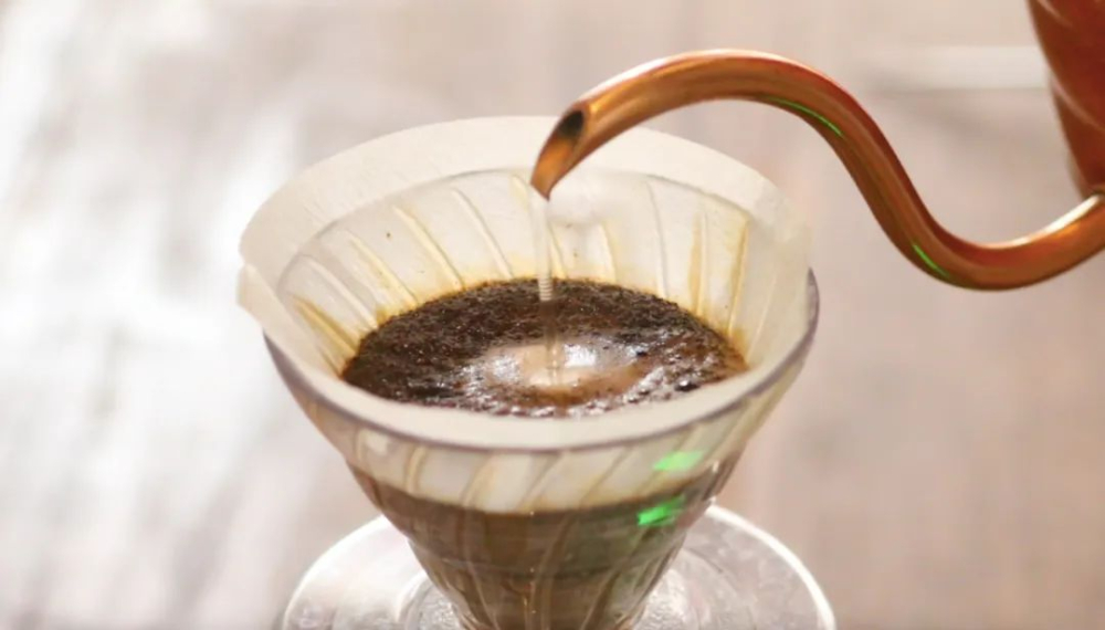 Analysis of Channeling in Pour Over Coffee Ground Beds | Guide to Uneven Extraction and Technique Adjustment