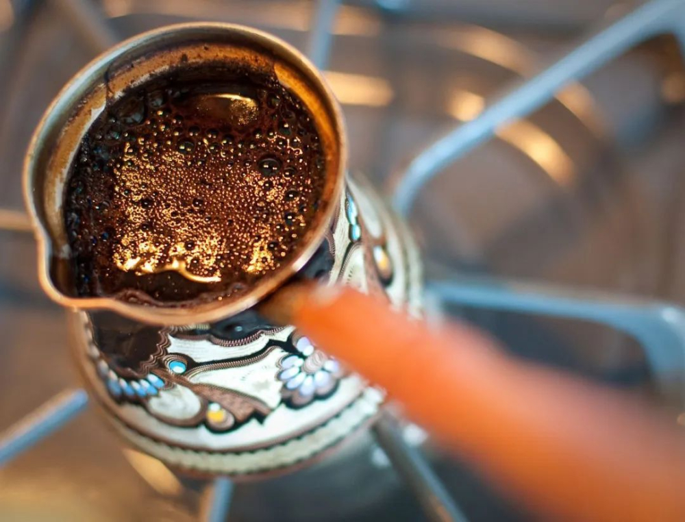 The Secret of Unfiltered Turkish Coffee: Extraction Principles & Flavor Analysis – A Beginner's Guide