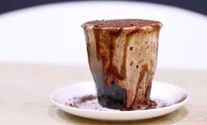 Complete Guide to Making Dirty Coffee: Ratios, Layering Techniques, and Flavor Analysis