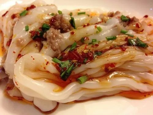 Cheong Fun with Espresso? Exploring the New Trend of Cross-Cuisine Pairings in Guangdong Breakfasts and the Localization Trend in Coffee