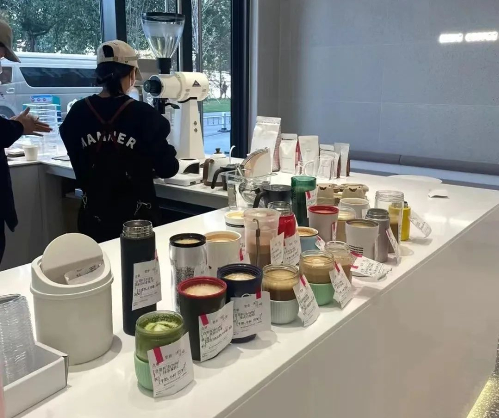 The eco-friendly trend and fun practices of bringing your own cup for coffee: from plastic reduction discounts to creative containers
