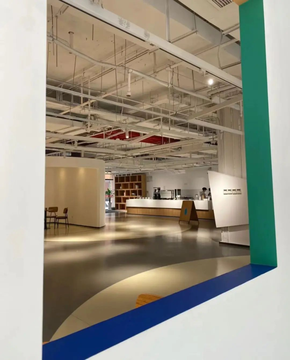 Analysis of Blue Bottle Coffee Jing'an Store No. 3 Layout: Site Selection Strategy and Future Expansion in Shanghai