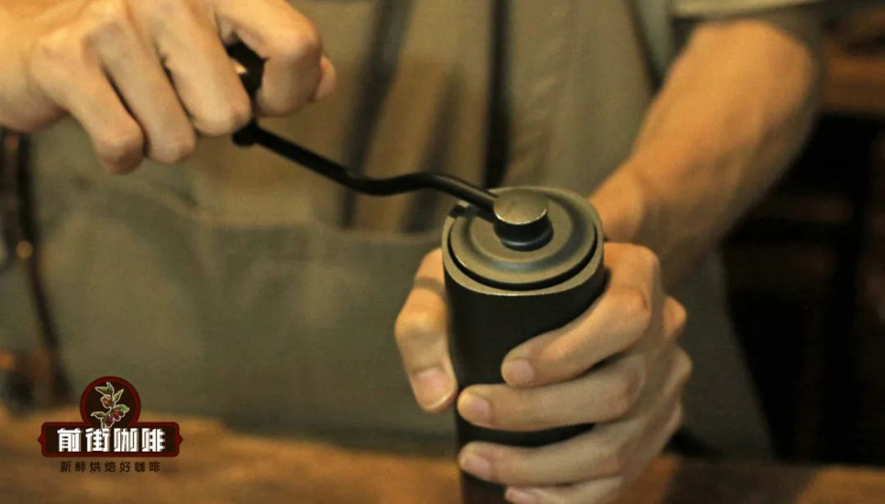 Why does a hand grinder produce so much fine powder? Analysis of the differences between conical and flat burrs