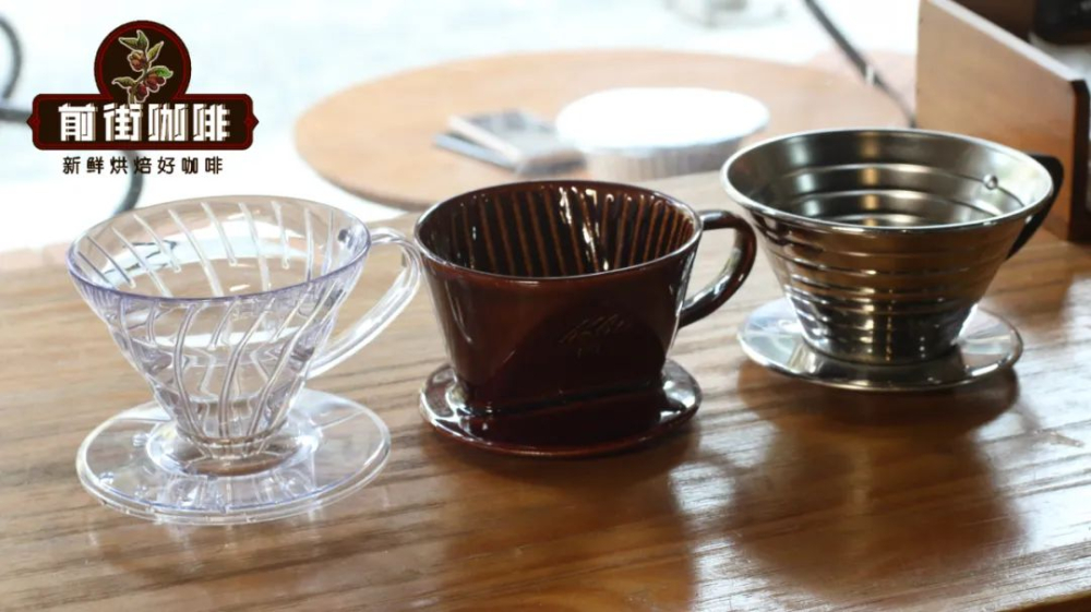 Pour Over Coffee Dripper Selection and Pouring Techniques: A Complete Guide to V60 and Kalita Wave Circular Pouring Methods