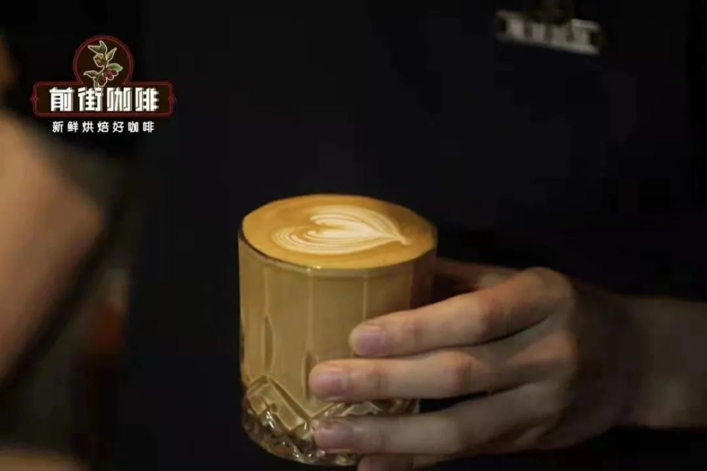How to Distinguish Between Latte, Cappuccino, and Flat White? Understand Milk Foam Thickness and Ideal Ways to Drink Them at a Glance