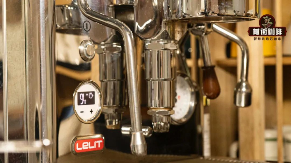 The Truth Behind Baristas Dumping the First Shot of Espresso: Analysis of Startup Extraction Keys and Flavor Impact
