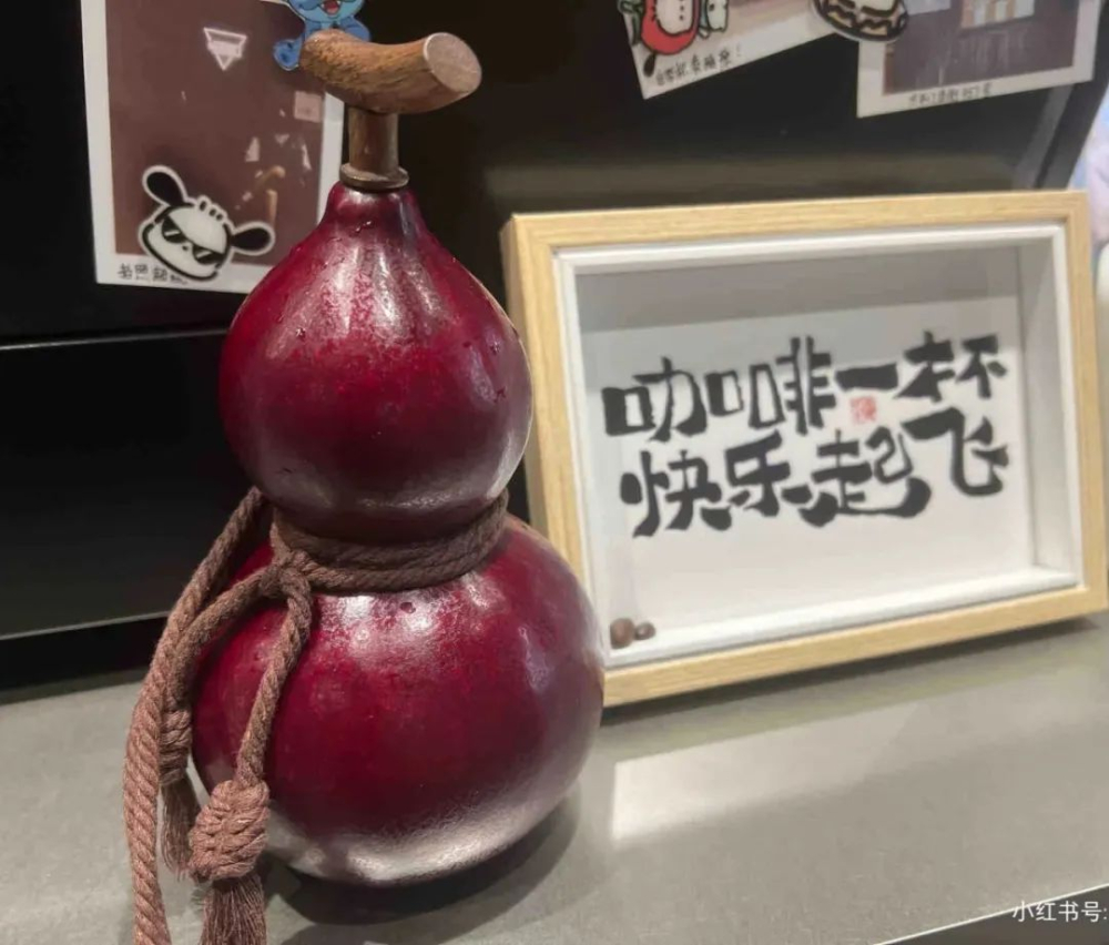Manner hits 1,000 stores nationwide!Bring-your-own-cup creativity showcase: Coffee fun from old teapots to claypot soups