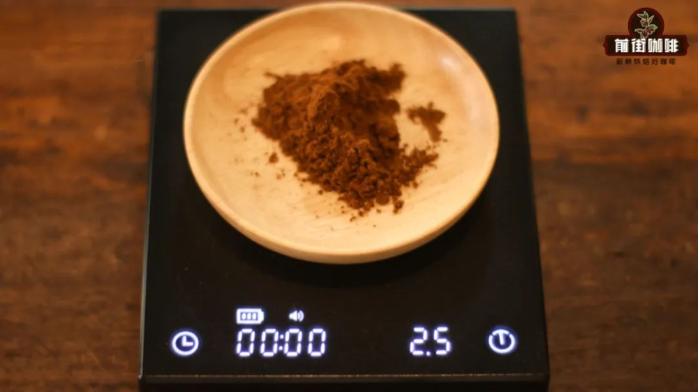How to Handle Fines in Pour Over Coffee: A Complete Guide to Sifting Ratios and Reintroduction Timing