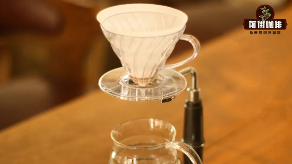 Pour Over Coffee Essentials: A Complete Guide to the Differences and Conversion Techniques Between Coffee-to-Water Ratio and Coffee-to-Liquid Ratio