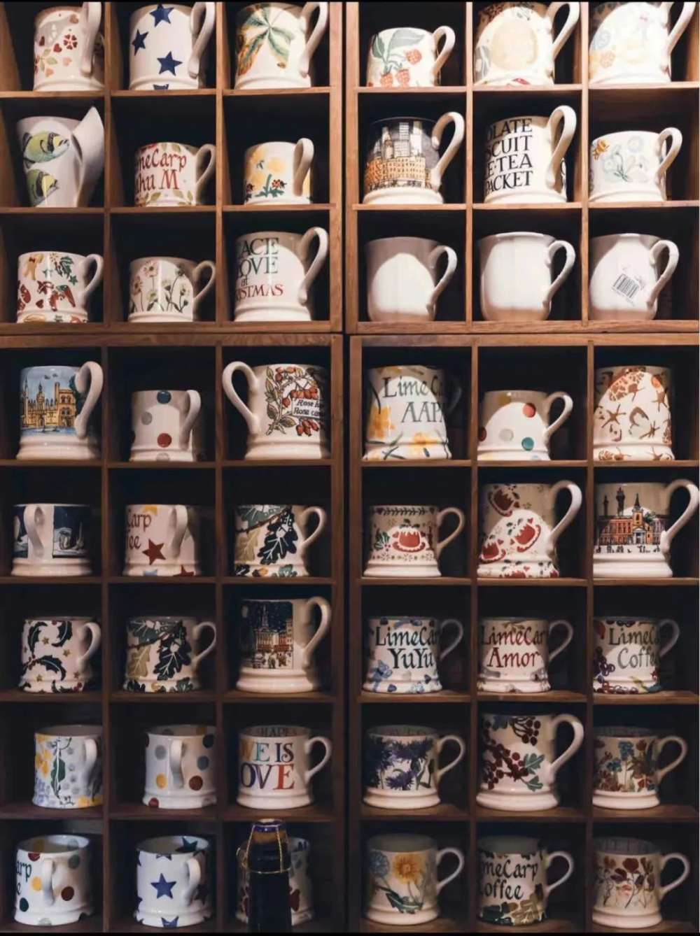 Analysis of Why Cafes Use Takeaway Cups: A Complete Guide to Customer Preferences and Business Strategies