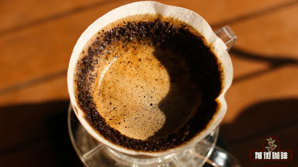 Deep pits in your pour over coffee bed? A deep dive into causes and flavor correlations