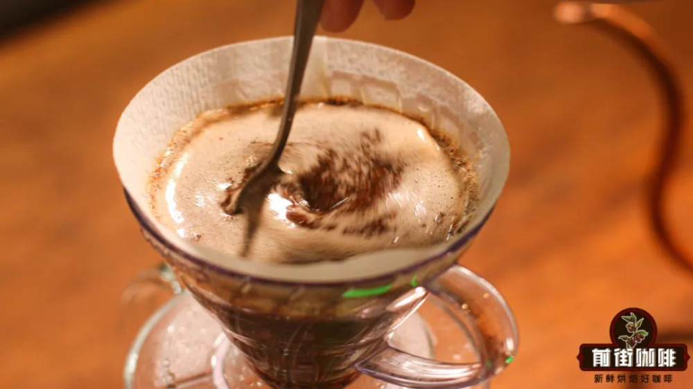 Is 80°C water temperature suitable for pour over coffee? Professional analysis of flavor changes and adjustment techniques in low-temperature extraction