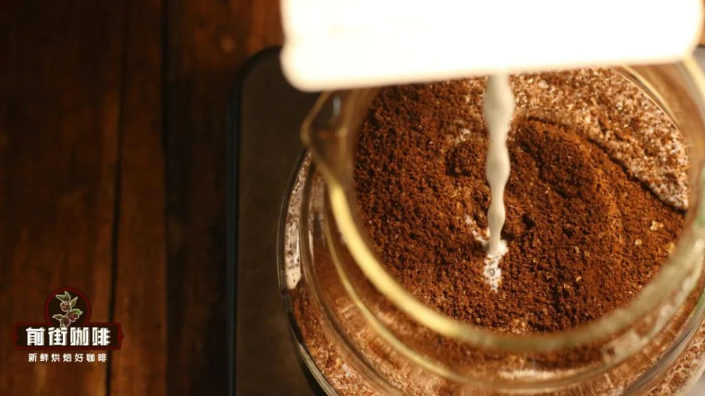 A Complete Guide to Iced Milk Pour Over Coffee: Flavor Tests of Three Beans, Brewing Techniques & Common Questions