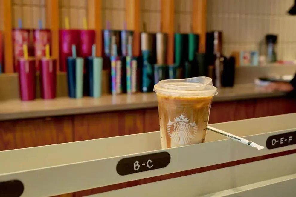 Starbucks Faces Class Action Lawsuit Over Plant-Based Milk Price Hike – How Lactose Intolerant Consumers Can Choose Alternatives