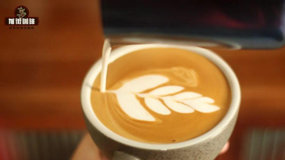 Beginner's Guide to Latte Art: A Complete Tutorial on Pouring Techniques and Pattern Drawing
