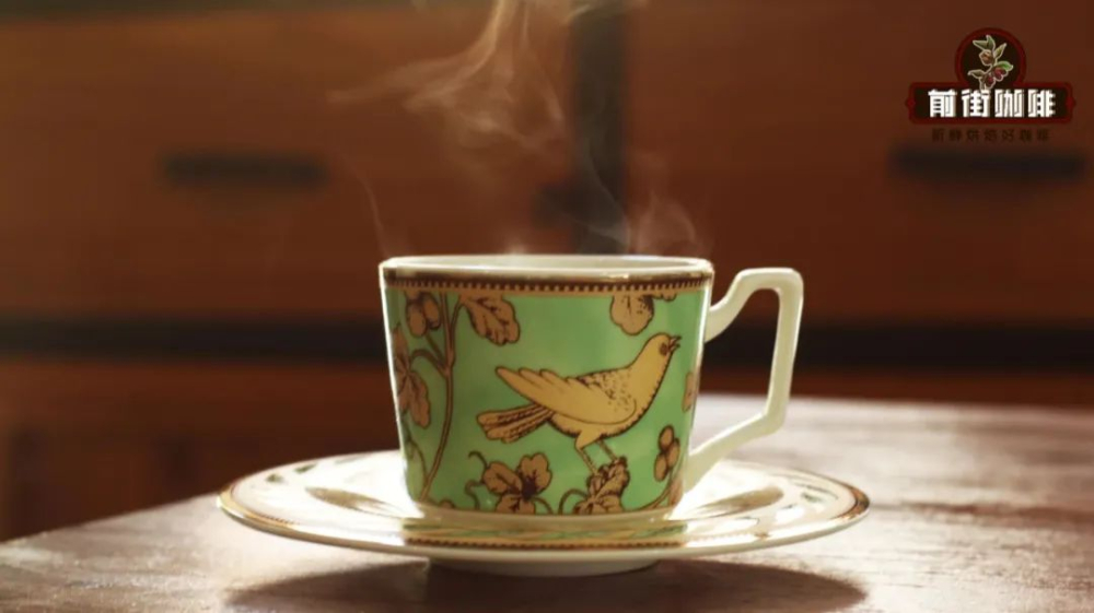 Beginner's Guide to Coffee Flavor Recognition: From Aroma Wheels to Sensory Training