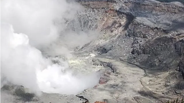 Costa Rica's Poás Volcano Erupts, Impacting Coffee Regions and Crop Growth