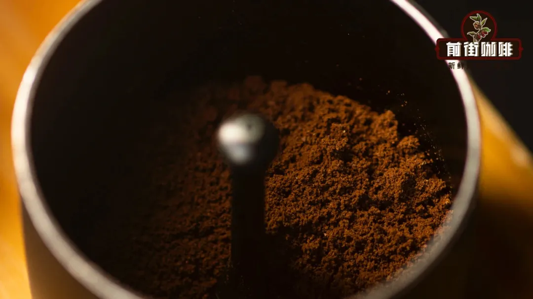 Espresso Extraction Techniques: Cracking Channeling and the Key Differences in Dosing & Tamping