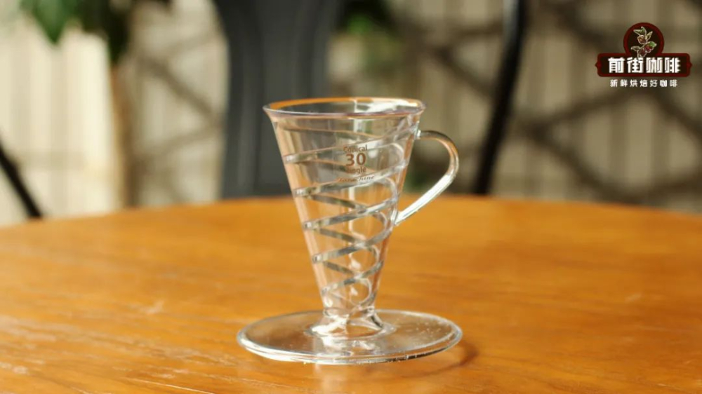 How to Brew Small-Batch Pour Over Coffee? A Full Guide with V30 Dripper Test & Single-Serving Extraction Techniques