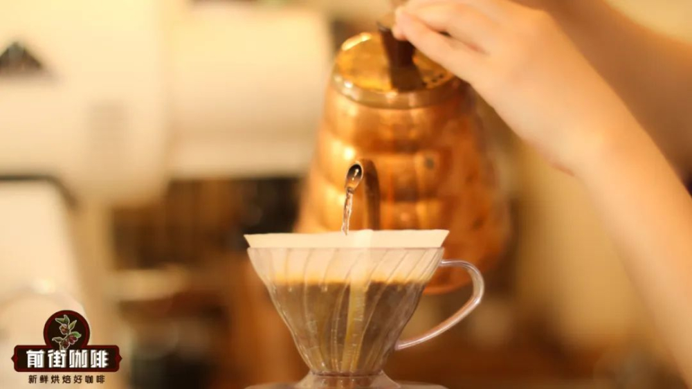 Should you wet the pour over coffee filter paper first? An analysis of three key factors affecting extraction and flavor