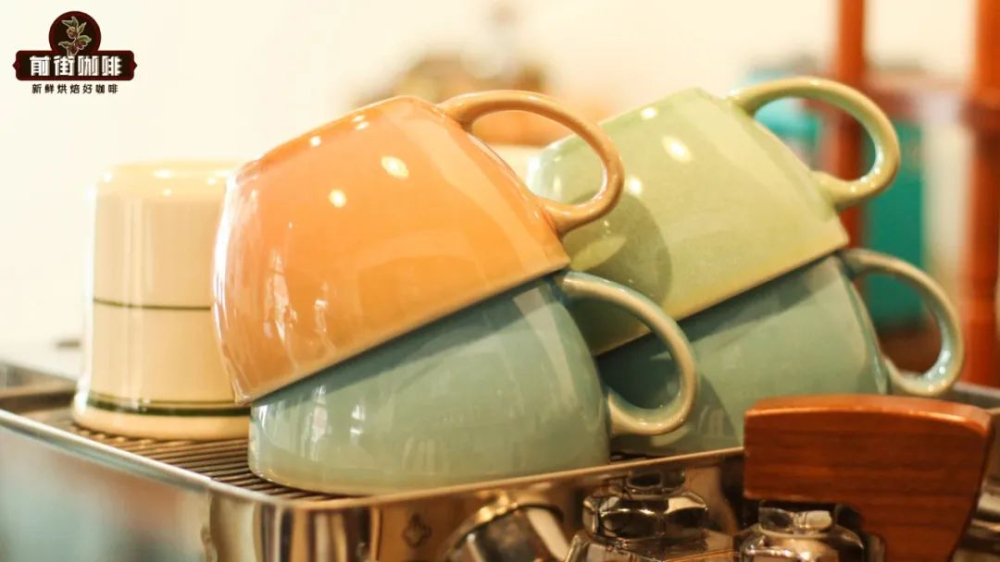 How to Choose a Pour Over Coffee Dripper? The Practical Impact of Four Major Materials on Brewing Temperature and Flavor