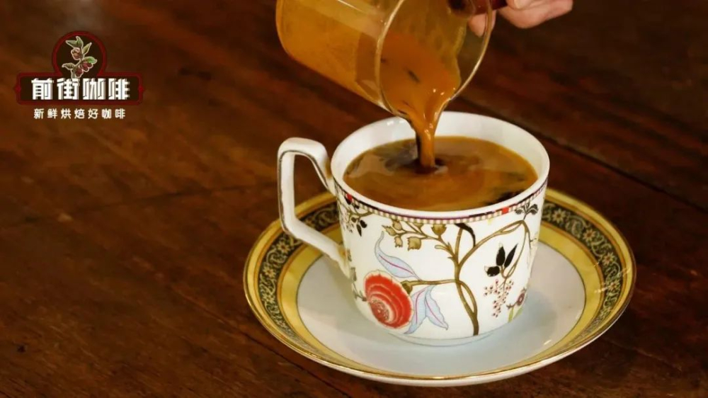 Americano Latte Art Tutorial: Creating Velvety Foam Patterns Without Milk