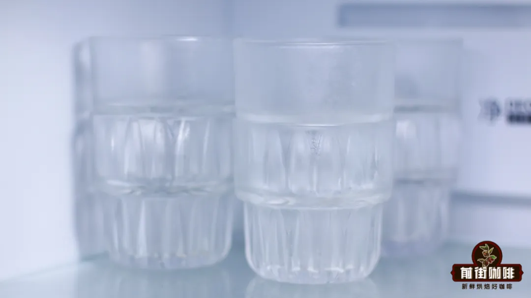 Refrigerated Coffee Cup Test: Key Factors Affecting Pour Over and Espresso Flavor