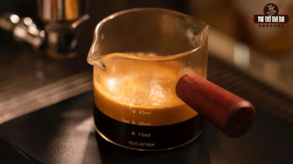 The Complete Guide to Italian Roman Espresso Recipes | A Full Breakdown of Lemon Coffee Blending & Extraction Techniques