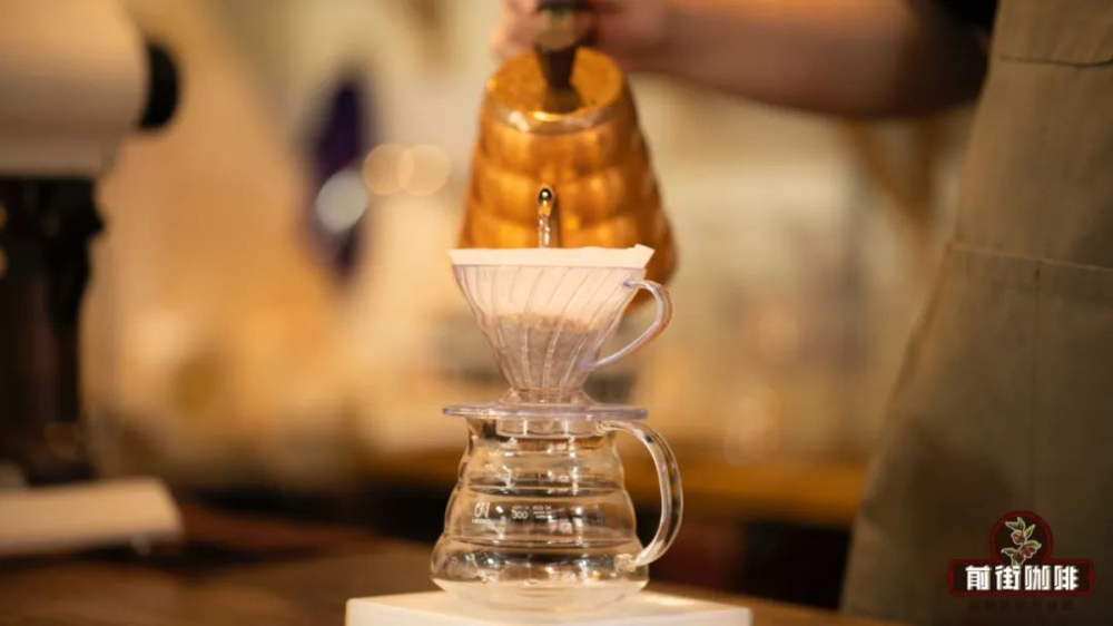 The Ultimate Guide to Pour Over Coffee Extraction: A Practical Analysis of Grind Size, Water Temperature, Water Quality, and Brew Ratio