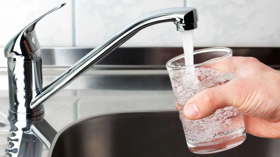 Pour Over and Espresso Water Guide: Baking Soda + Magnesium Sulfate Water Recipe and Tap Water Taboos