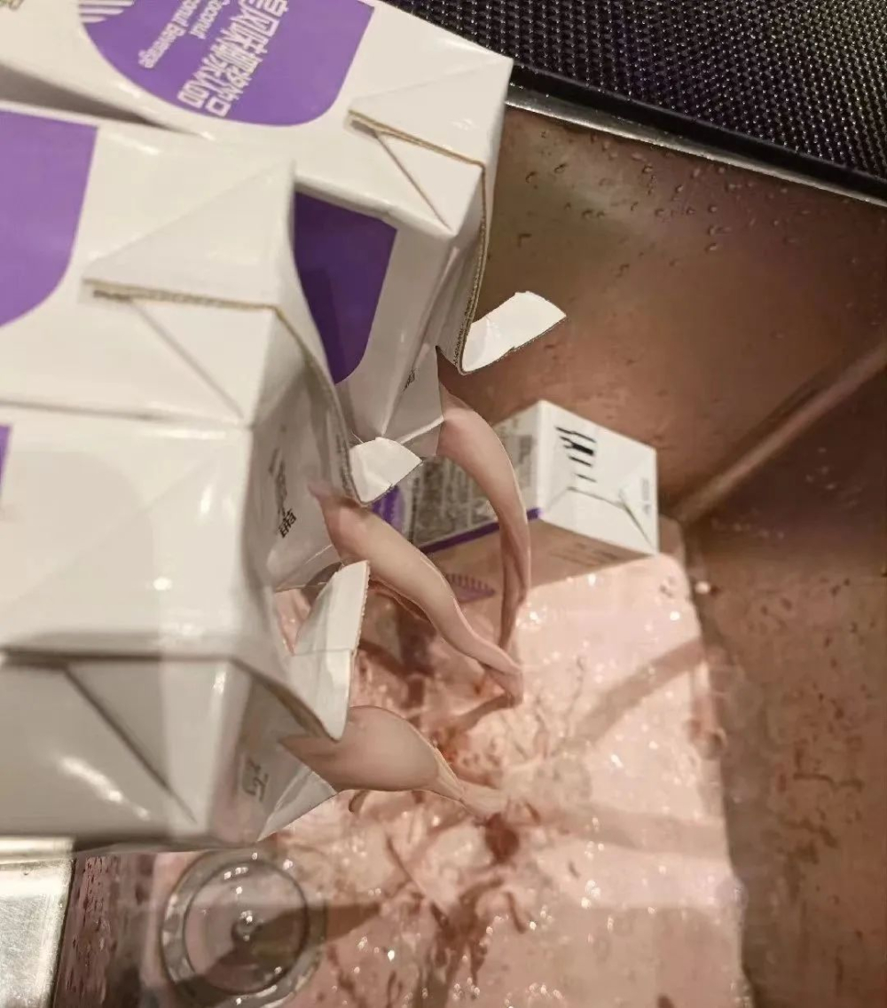 The Truth Behind the Discontinuation of Luckin Coffee’s Coconut Series: Analysis on Ingredient Disposal Before Expiry and New Product Cycles