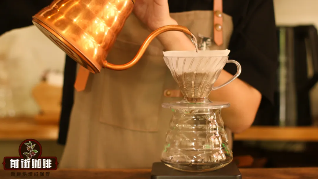 Pour Over Coffee Must-Knows: What’s the Difference Between Coffee-to-Water Ratio and Coffee-to-Liquid Ratio? A Complete Guide to Practical Conversions and Brewing Techniques