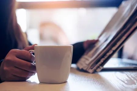 Can coffee offset the harm of prolonged sitting? A study from Soochow University reveals the link between coffee and longevity
