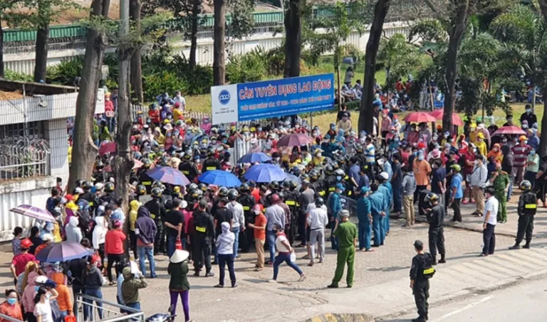 Vietnam's 6% Minimum Wage Hike Impacts Coffee Industry: Full Analysis of Strikes and Export Pressures