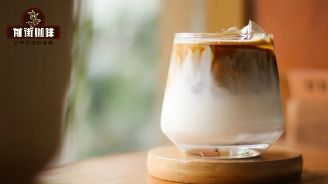 Complete Guide to Summer Coconut-Flavored Coffee Drinks: Flavor Differences from Young Coconut to Thick Coconut Milk & DIY Methods